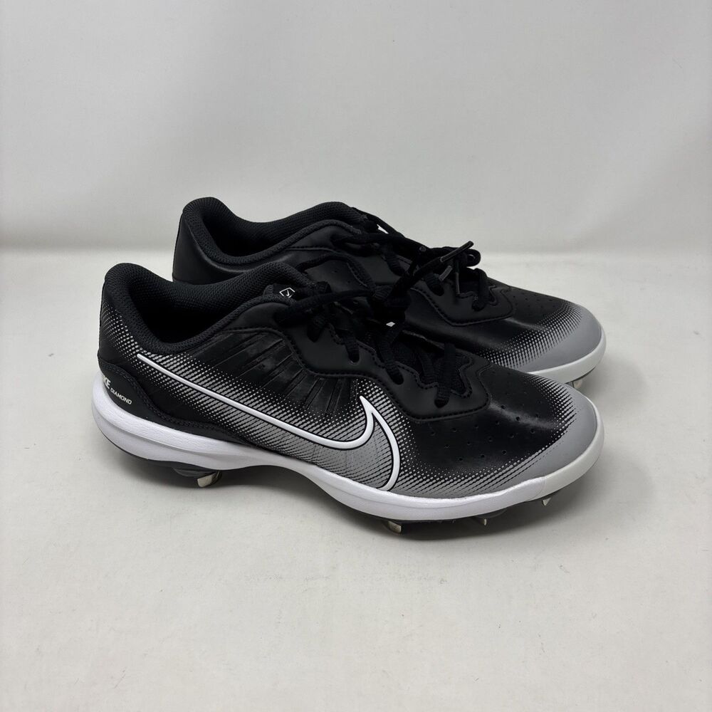 Nike Men's Size 9 Alpha Huarache Varsity 4 Low Metal Baseball Cleats